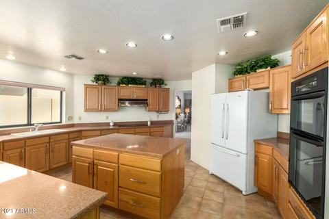 4034 E Paradise Dr, Phoenix, AZ 85028 photo 9