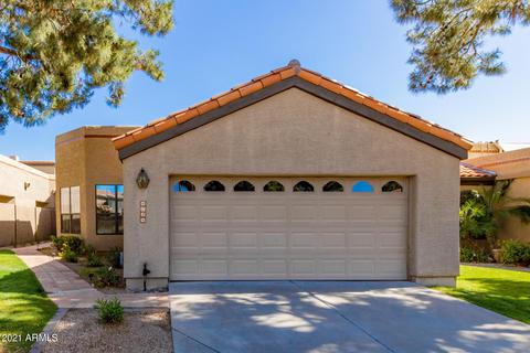 4034 E Paradise Dr, Phoenix, AZ 85028 photo 2