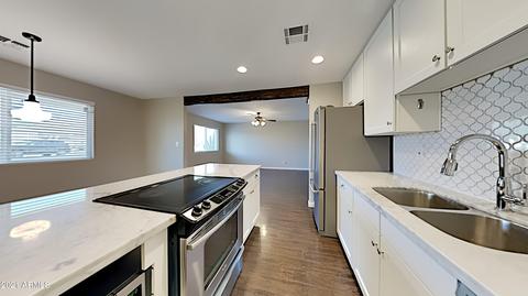 2242 E Paradise Dr, Phoenix, AZ 85028 photo 4