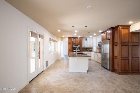 3183 E Rose Ln, Phoenix, AZ 85016 photo 9