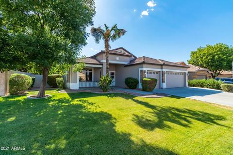 4632 S Taquitz Dr, Gilbert, AZ 85297 photo 2