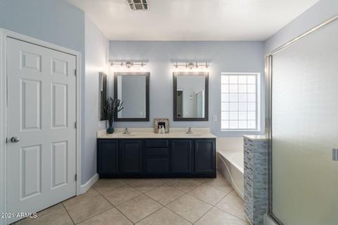 4632 S Taquitz Dr, Gilbert, AZ 85297 photo 10