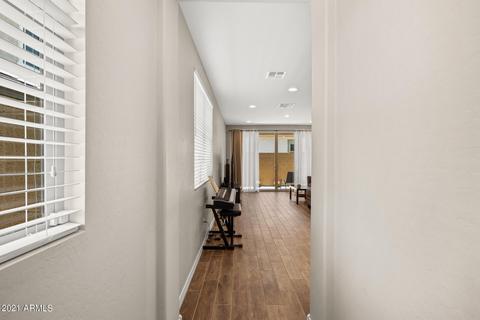 3724 E Valencia Dr, Phoenix, AZ 85042 photo 5