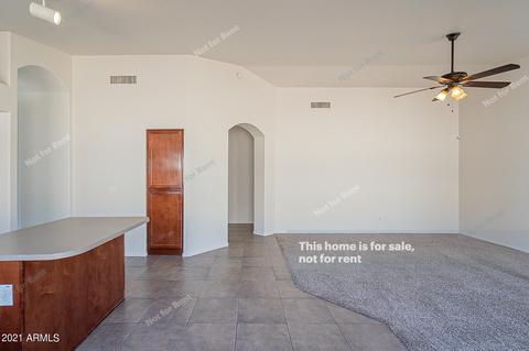 1792 E Morgan Dr, Gilbert, AZ 85295 photo 11