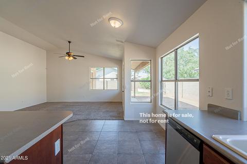 1792 E Morgan Dr, Gilbert, AZ 85295 photo 13