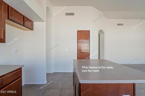 1792 E Morgan Dr, Gilbert, AZ 85295 photo 9