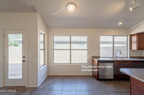 1792 E Morgan Dr, Gilbert, AZ 85295 photo 10
