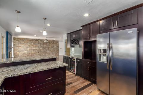 318 E Acapulco Ln, Phoenix, AZ 85022 photo 10