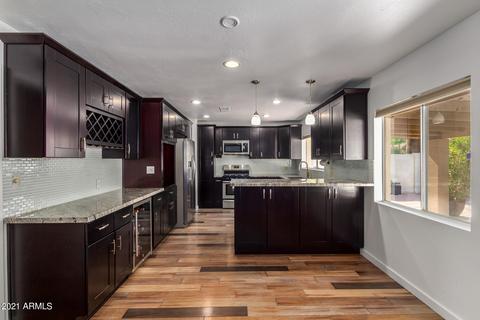 318 E Acapulco Ln, Phoenix, AZ 85022 photo 7