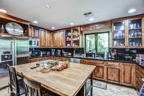 4209 E Weldon Ave, Phoenix, AZ 85018 photo 9
