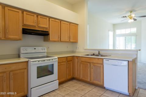 1858 S Saddle St W, Gilbert, AZ 85233 photo 5