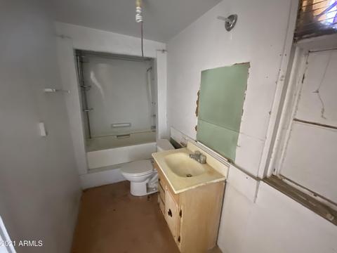 2900 E Adams St, Phoenix, AZ 85034 photo 31