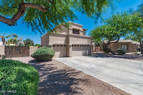 3322 E Red Oak Ln, Gilbert, AZ 85297 photo 2