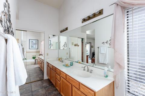 2225 Egret Ct, Gilbert, AZ 85234 photo 12