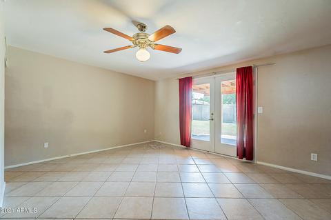 3843 N 49th Pl, Phoenix, AZ 85018 photo 8