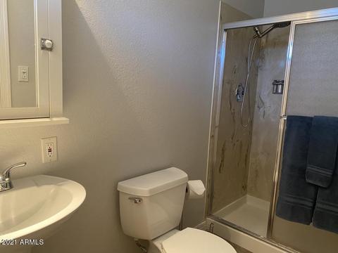 2802 E Turquoise Dr, Phoenix, AZ 85028 photo 13