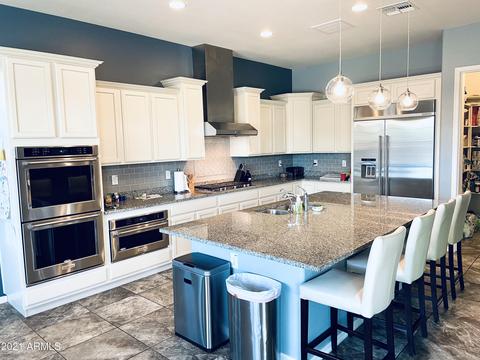 3257 E Nightingale Ln, Gilbert, AZ 85298 photo 2