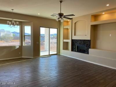 170 W Tepee St, Apache Junction, AZ 85120 photo 3