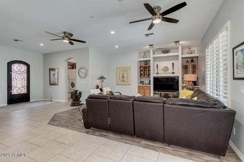 1544 E Kings Ct, Gilbert, AZ 85234 photo 13