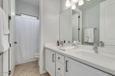 1544 E Kings Ct, Gilbert, AZ 85234 photo 29