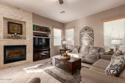 2804 E Michelle Way, Gilbert, AZ 85234 photo 9