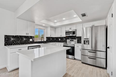 1944 E Ardmore Dr, Phoenix, AZ 85042 photo 2
