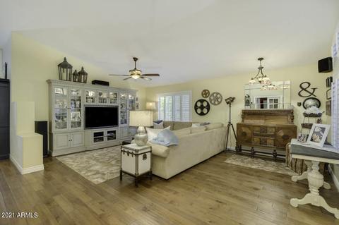 1870 E Smoke Tree Rd, Gilbert, AZ 85296 photo 4