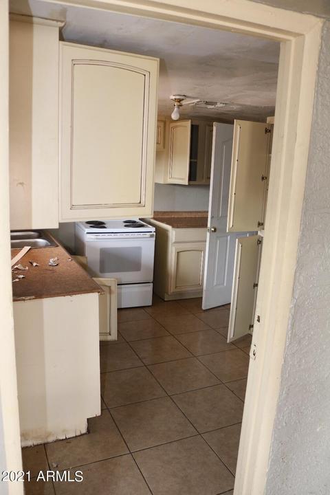 3136 E Mobile Ln, Phoenix, AZ 85040 photo 5