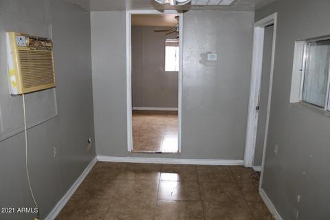 3136 E Mobile Ln, Phoenix, AZ 85040 photo 6