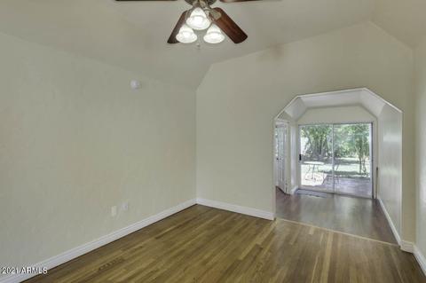 1554 E Cheery Lynn Rd, Phoenix, AZ 85014 photo 9