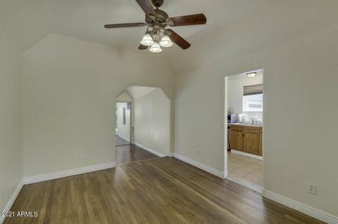 1554 E Cheery Lynn Rd, Phoenix, AZ 85014 photo 10