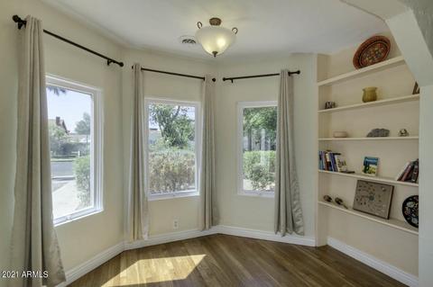 1554 E Cheery Lynn Rd, Phoenix, AZ 85014 photo 3