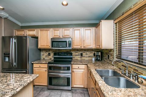 2438 Erie Ct, Gilbert, AZ 85295 photo 9
