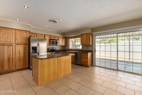 2710 E Aster Dr, Phoenix, AZ 85032 photo 9