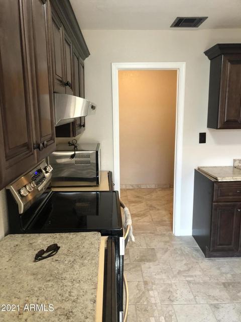 2049 E Adobe St, Mesa, AZ 85213 photo 3