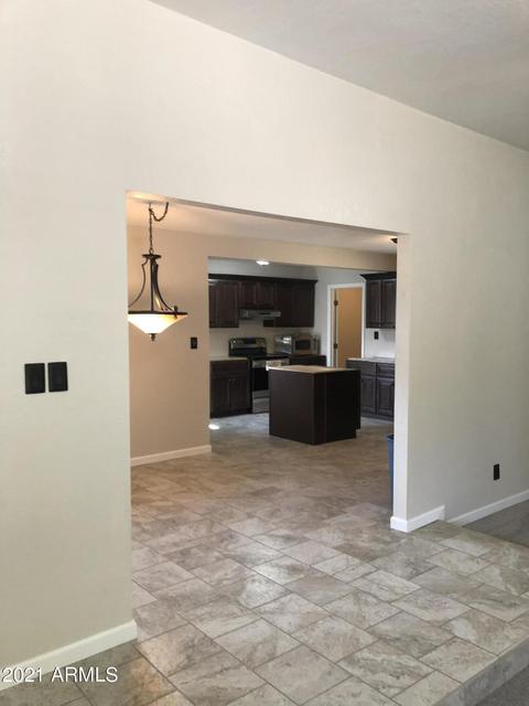 2049 E Adobe St, Mesa, AZ 85213 photo 4