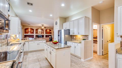 11034 E Dover St, Mesa, AZ 85207 photo 16