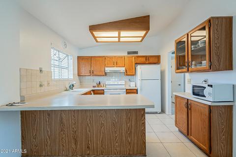 4037 E Salinas Ct, Phoenix, AZ 85044 photo 11