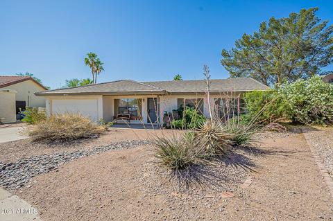 4037 E Salinas Ct, Phoenix, AZ 85044 photo 2