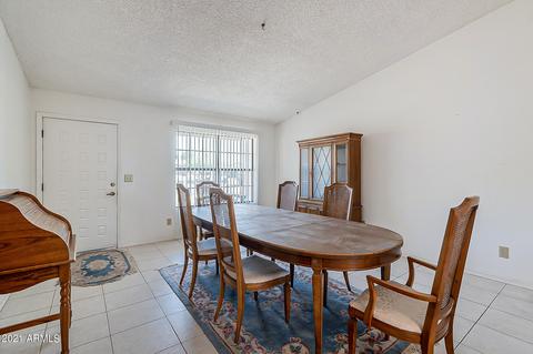 4037 E Salinas Ct, Phoenix, AZ 85044 photo 4