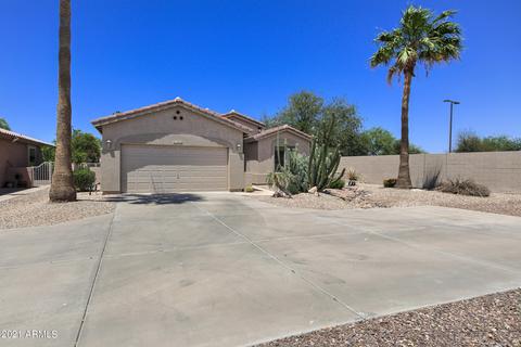 4388 E Strawberry Dr, Gilbert, AZ 85298 photo 3
