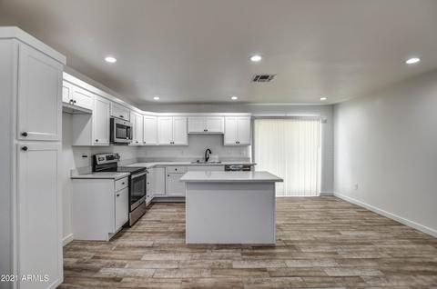 3113 N 35th Dr, Phoenix, AZ 85019 photo 8