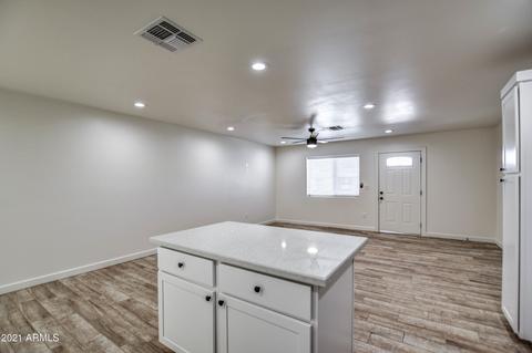 3113 N 35th Dr, Phoenix, AZ 85019 photo 23