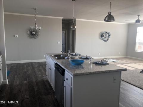 155 N Cactus Rd, Apache Junction, AZ 85119 photo 8