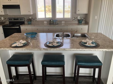 155 N Cactus Rd, Apache Junction, AZ 85119 photo 4