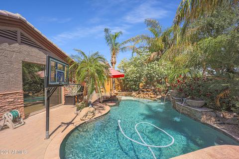 10607 E Flossmoor Ave, Mesa, AZ 85208 photo 3