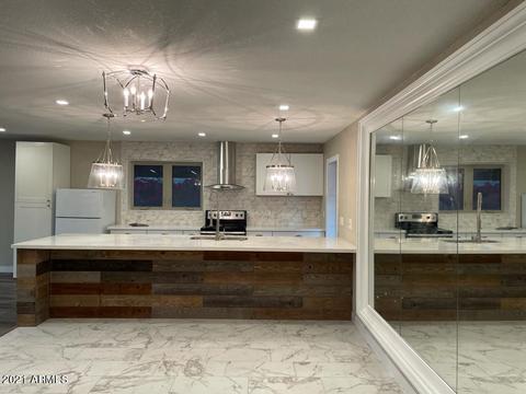 7931 W Fairmount Ave, Phoenix, AZ 85033 photo 2