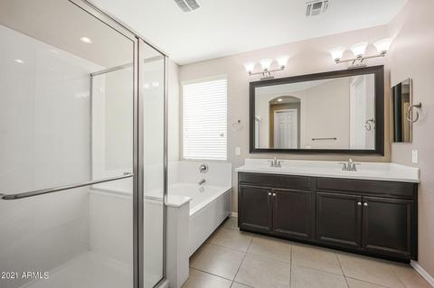 3840 E Sabra Ln, Gilbert, AZ 85296 photo 4