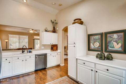 4349 E Walnut Rd, Gilbert, AZ 85298 photo 11
