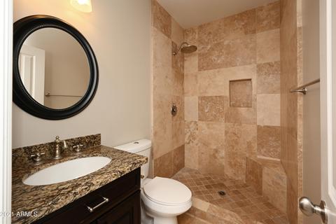 807 E Desert Park Ln, Phoenix, AZ 85020 photo 31